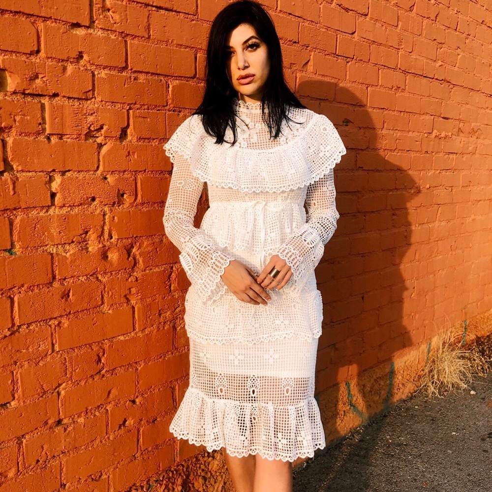 White Lace Dream Dress 🌾